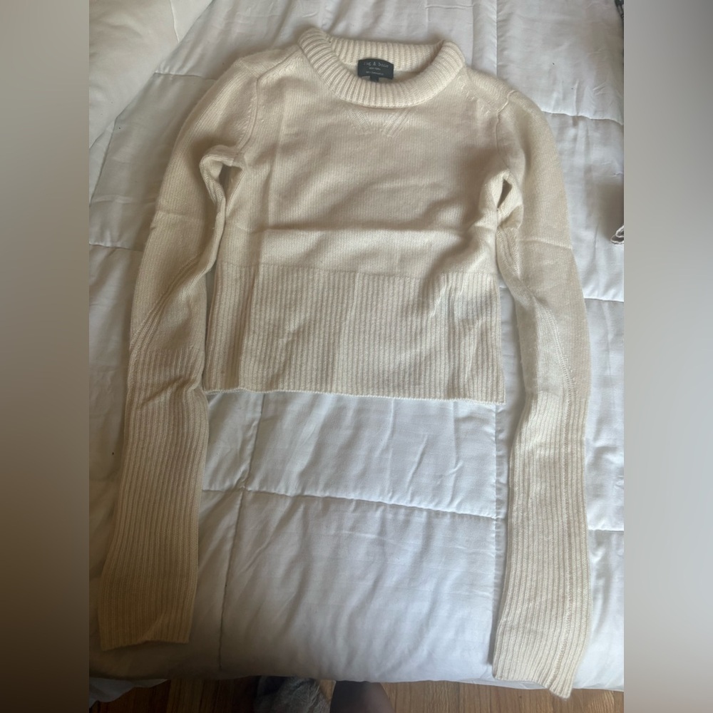 Rag & Bone Cream Crew Neck Sweater with Ribbed Knit